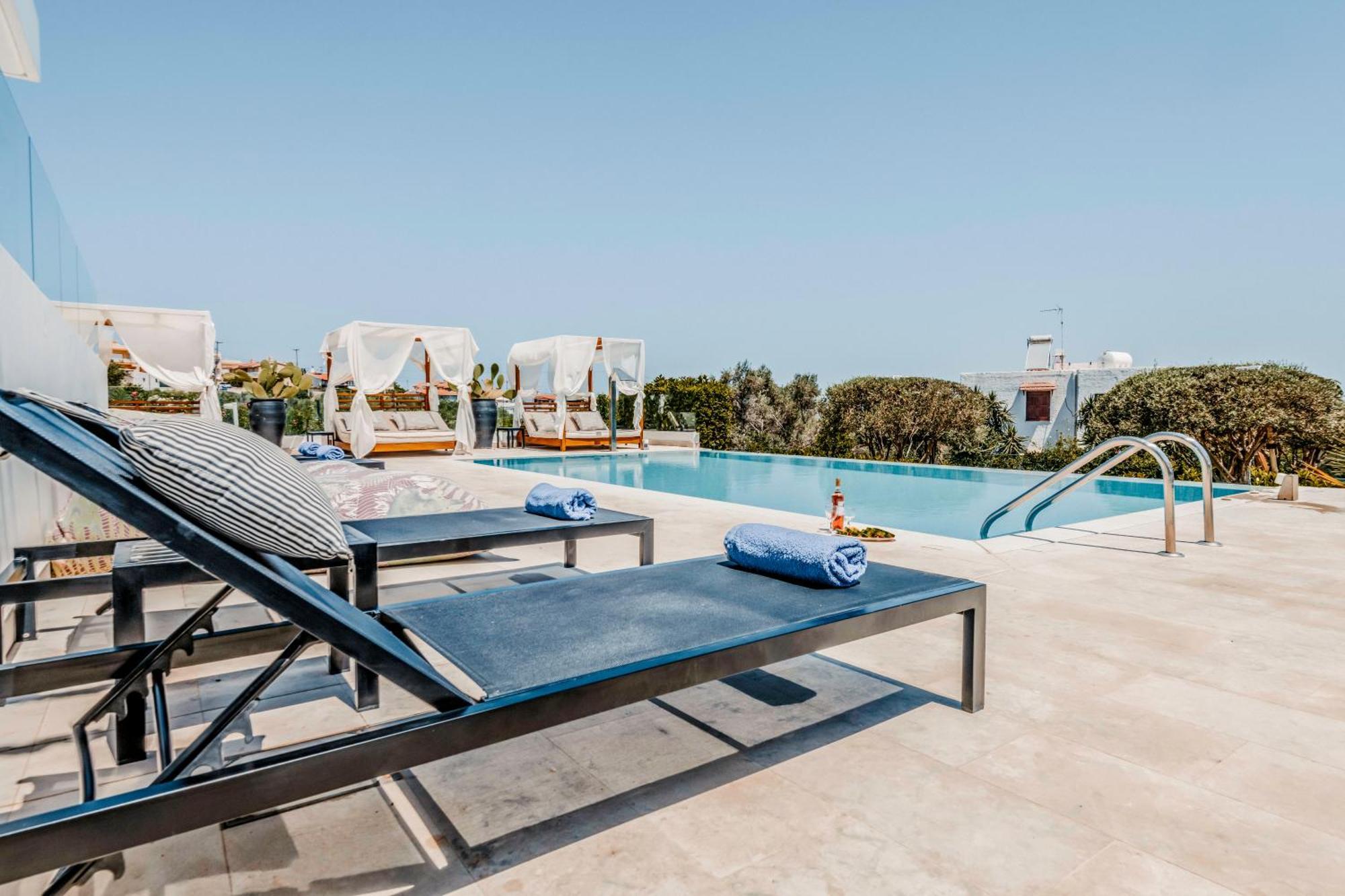 העיירה רתימנו Made Of Blue Luxury Suites Collection מראה חיצוני תמונה