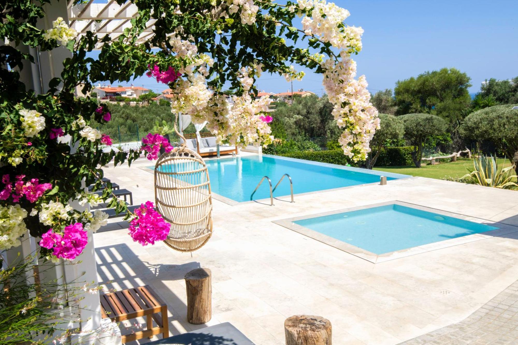 העיירה רתימנו Made Of Blue Luxury Suites Collection מראה חיצוני תמונה