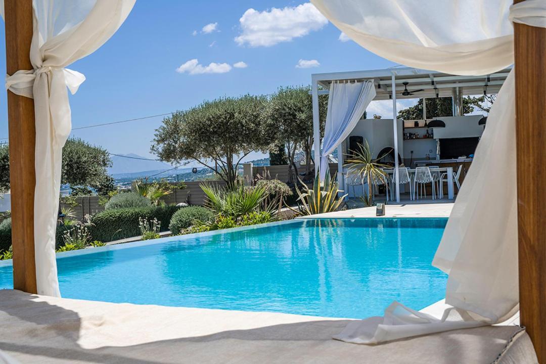 העיירה רתימנו Made Of Blue Luxury Suites Collection מראה חיצוני תמונה