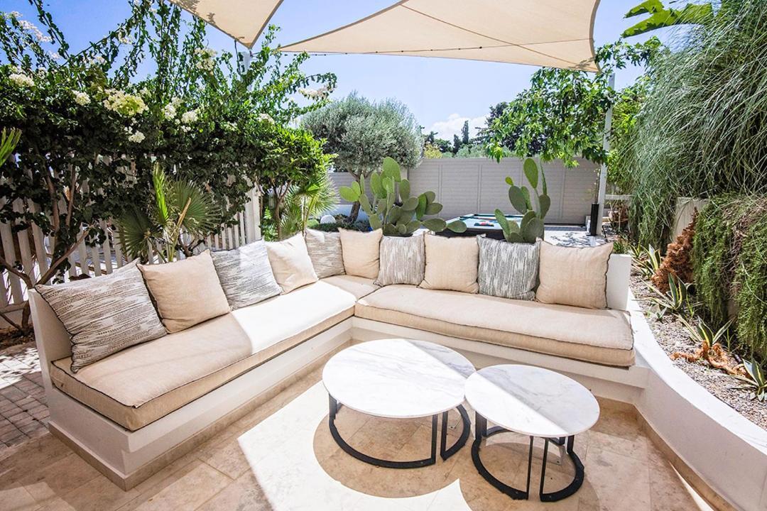 העיירה רתימנו Made Of Blue Luxury Suites Collection מראה חיצוני תמונה